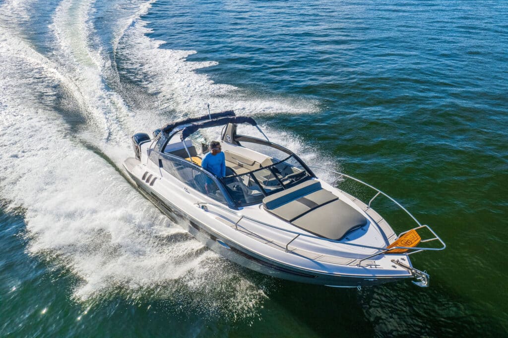 Hanover Yachts 305 “Batman” Review